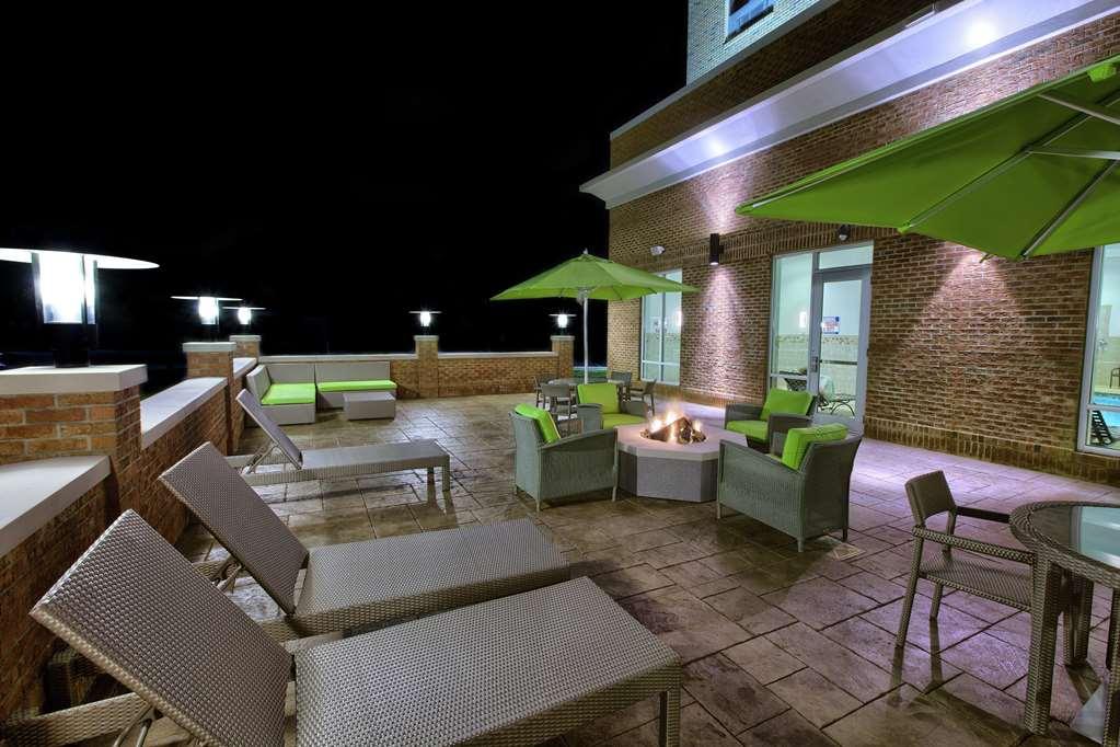 Hilton Garden Inn Raleigh Кари Екстериор снимка