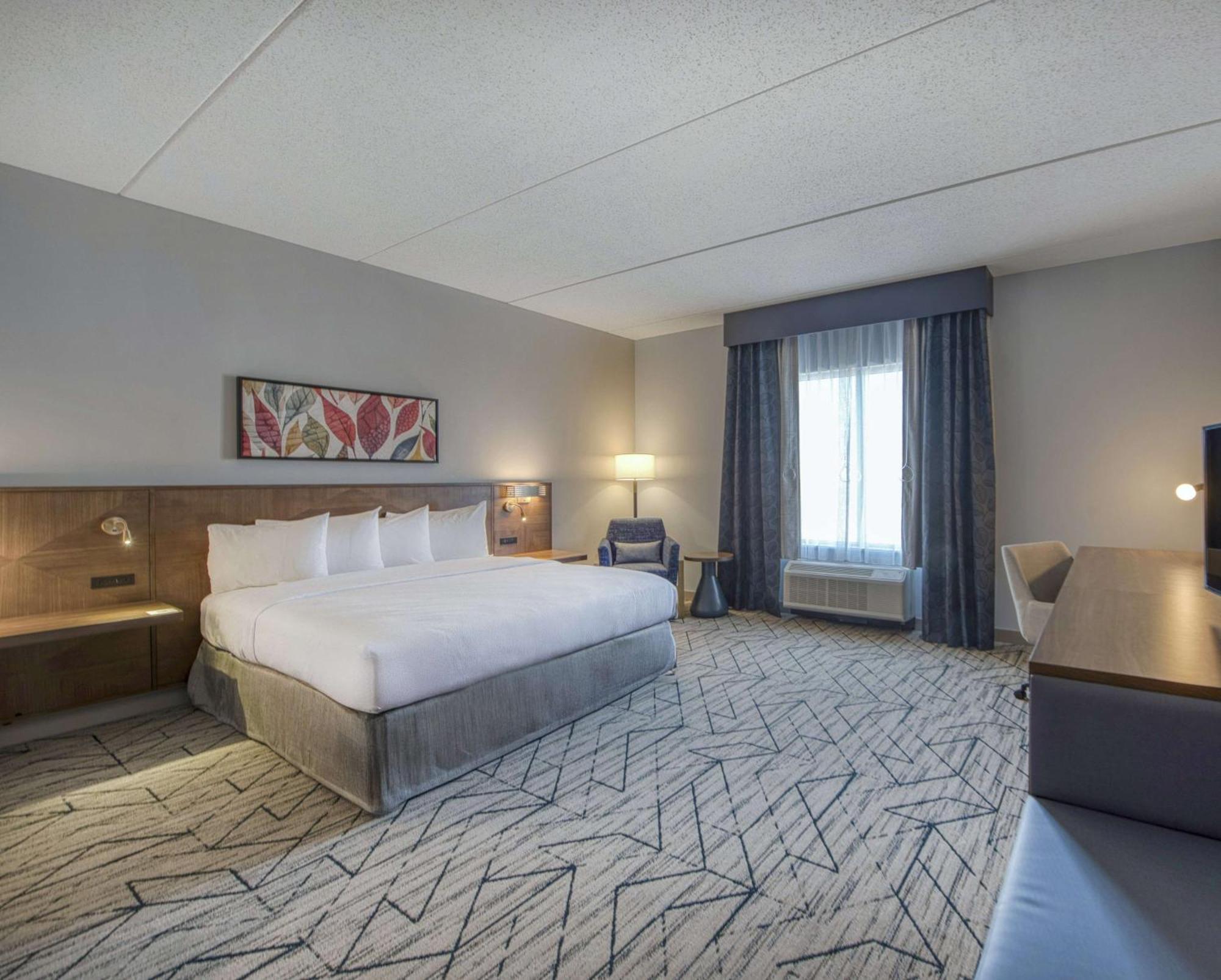 Hilton Garden Inn Raleigh Кари Екстериор снимка